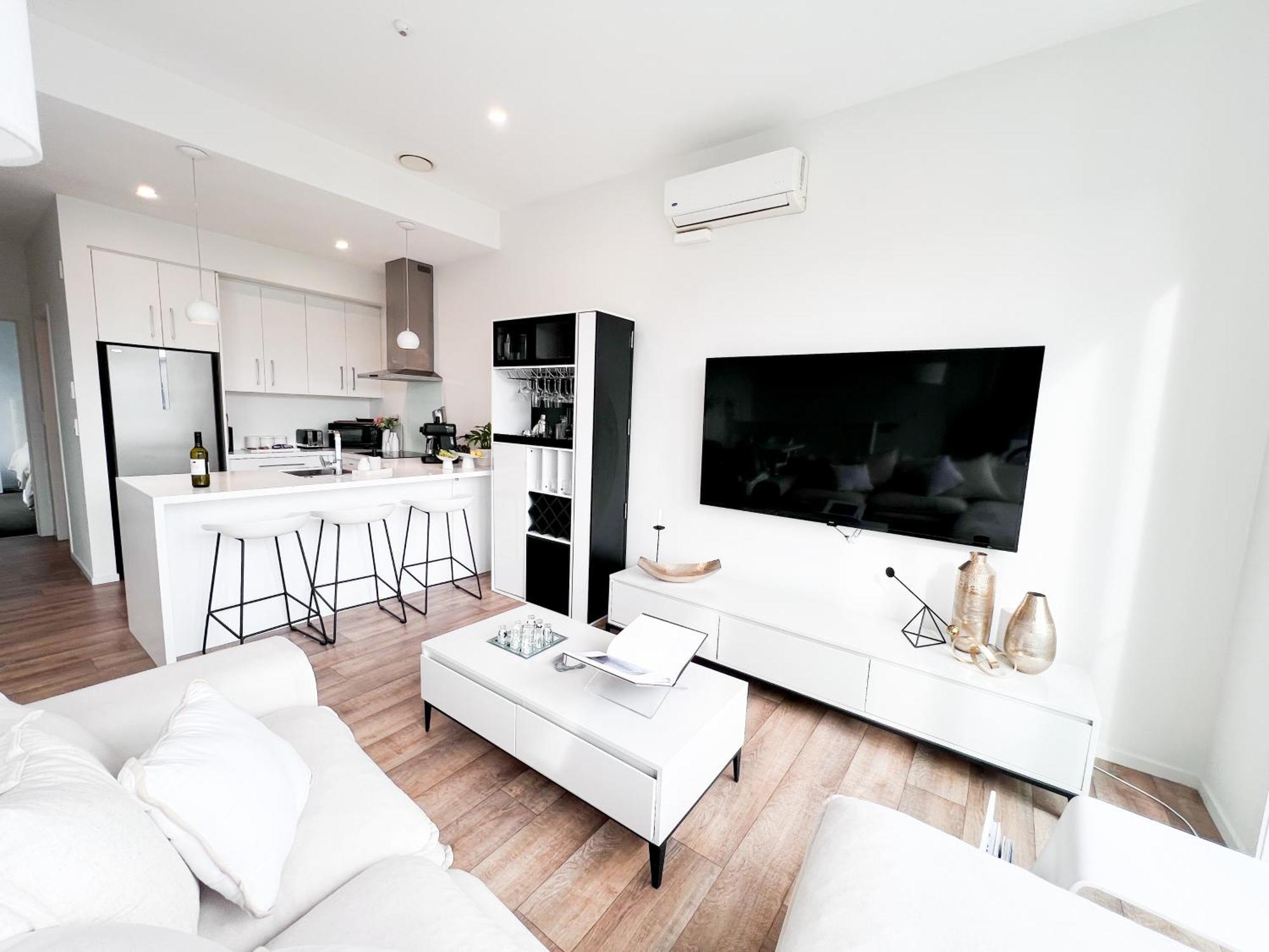 Luxury 2 Bedroom Apartment With Cocktail Bar And Espresso Machine 오클랜드 외부 사진